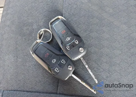 2014 Ford Fusion Se z USA, uszkodzony, nr VIN 3FA6P0HD2ER337084